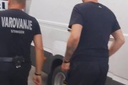 ?️持续追踪！东契奇最新街拍 这背影看着应该真的瘦了吧?